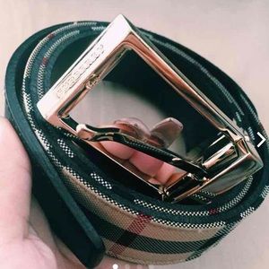 Burberry belt